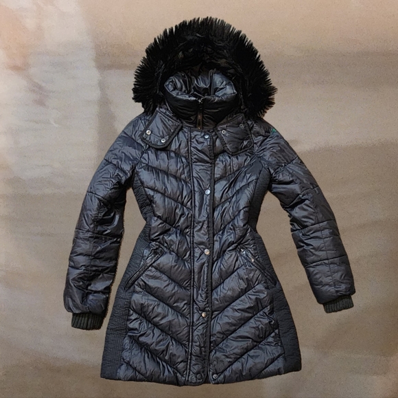 Abercrombie & Fitch Jackets & Blazers - Abercrombie & Fitch Charcoal Puffer Coat with Hood